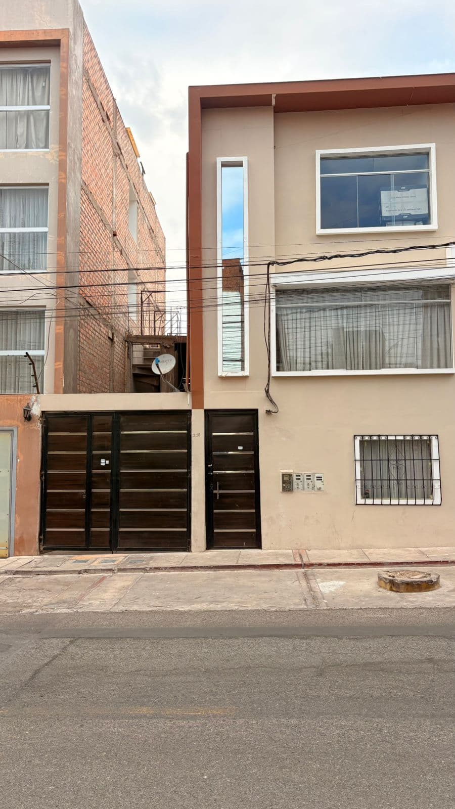Vdos Departamentos En Mariscal Castilla - Cerro Colorado